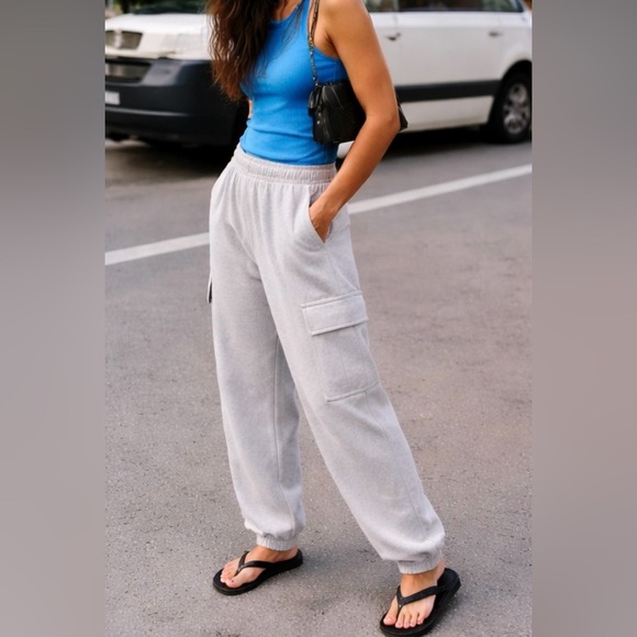 Tuff Athletics Women’s Cargo Joggers NWOT Light Grey Soft Lounge Pants Size M - Picture 3 of 16